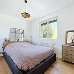 Maison De Avec Piscine Et Jardin A Σπίτι διακοπών