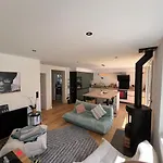 Maison De Avec Piscine Et Jardin A Σπίτι διακοπών
