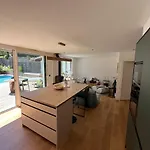 Maison De Avec Piscine Et Jardin A *