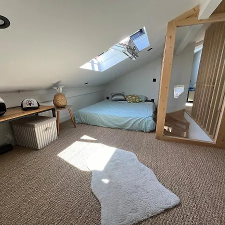 בית נופש Maison De Avec Piscine Et Jardin A