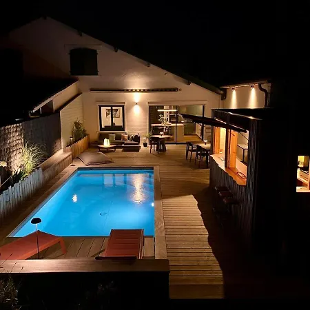 Maison De Avec Piscine Et Jardin A בית נופש *