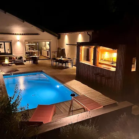 Maison De Avec Piscine Et Jardin A בית נופש