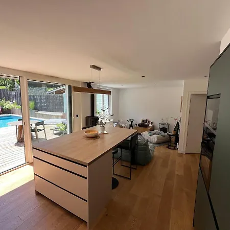 Maison De Avec Piscine Et Jardin A *